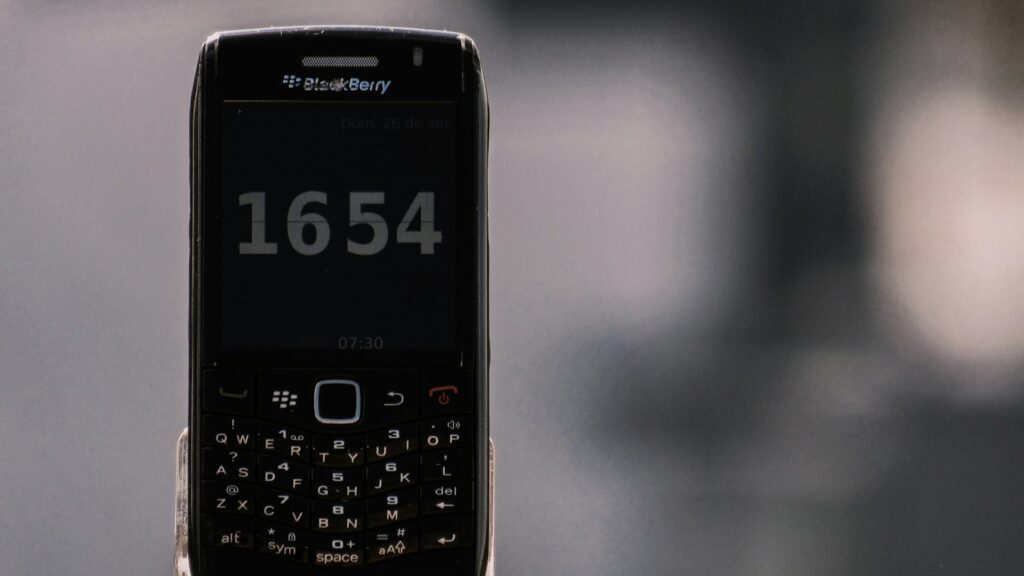 La evolución de la telefonía móvil: del Nokia 3310 al iPhone (1999-2007) | blackberry