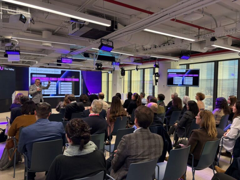 The Valley celebra la tercera sesión de Meet & Connect para explorar el futuro de los Recursos Humanos con foco en IA, talento y bienestar